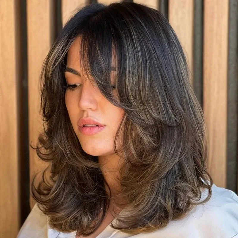 The Trendy Butterfly Haircut: A Modern Take on Layered Style - 4