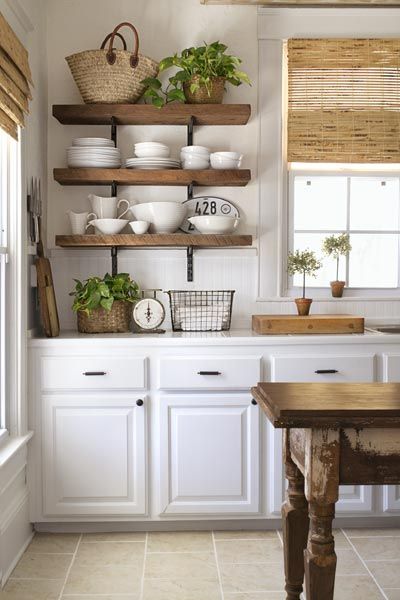 9 Charming Rustic Farmhouse Kitchen Ideas for a Warm, Timeless Home - 4