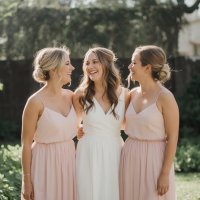 12 Charming Bridesmaid Hairstyles Your Whole Bridal Party Will Love